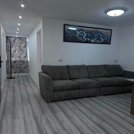 Harefields Apartment Oxford Exterior photo